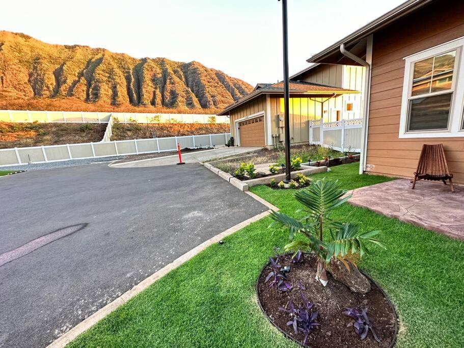 New 4 Bedroom Home With Ocean And Gorgeous Mountain Views In The Gated Community Of Mauna Olu Waianae ภายนอก รูปภาพ