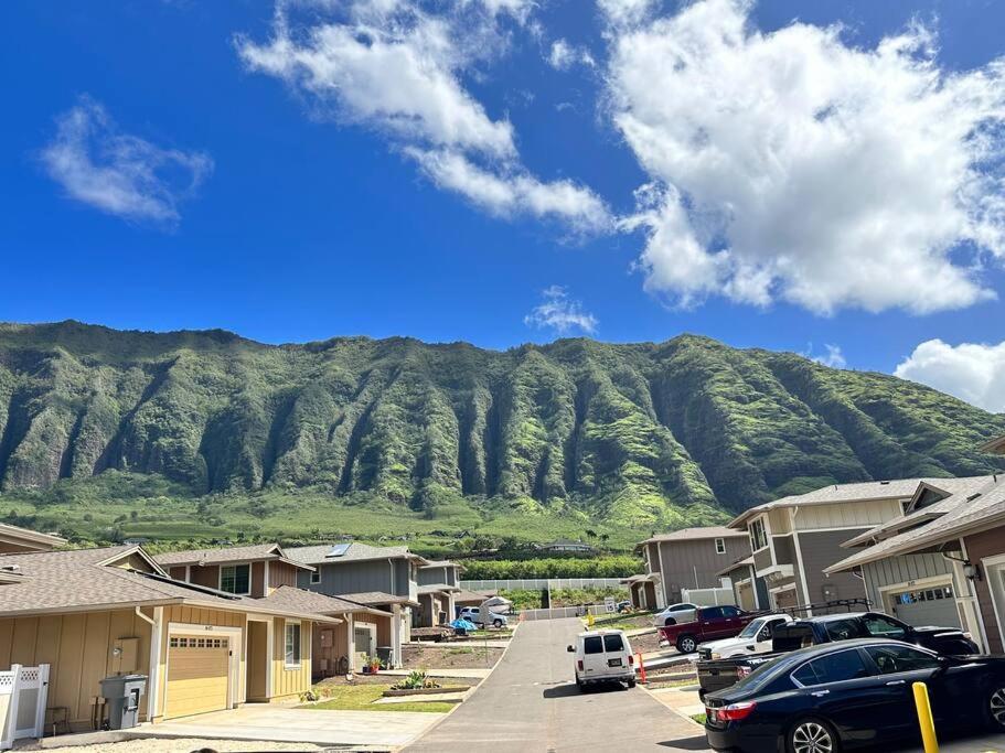 New 4 Bedroom Home With Ocean And Gorgeous Mountain Views In The Gated Community Of Mauna Olu Waianae ภายนอก รูปภาพ